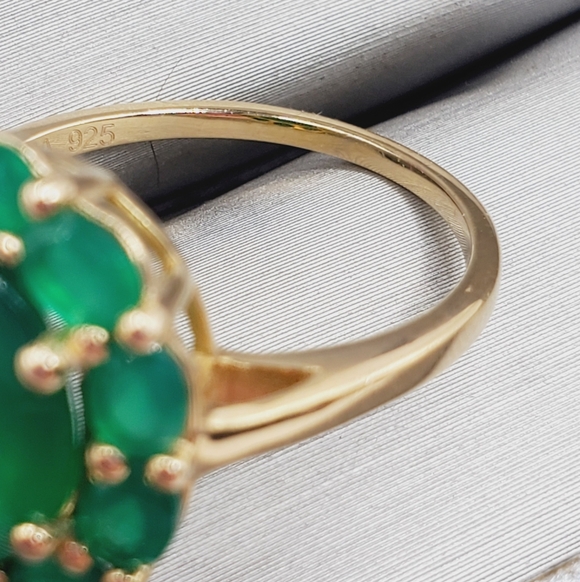 Genuine Green Onyx Halo Ring | Yellow Gold Plated 925 Sterling Silver - Picture 5 of 8